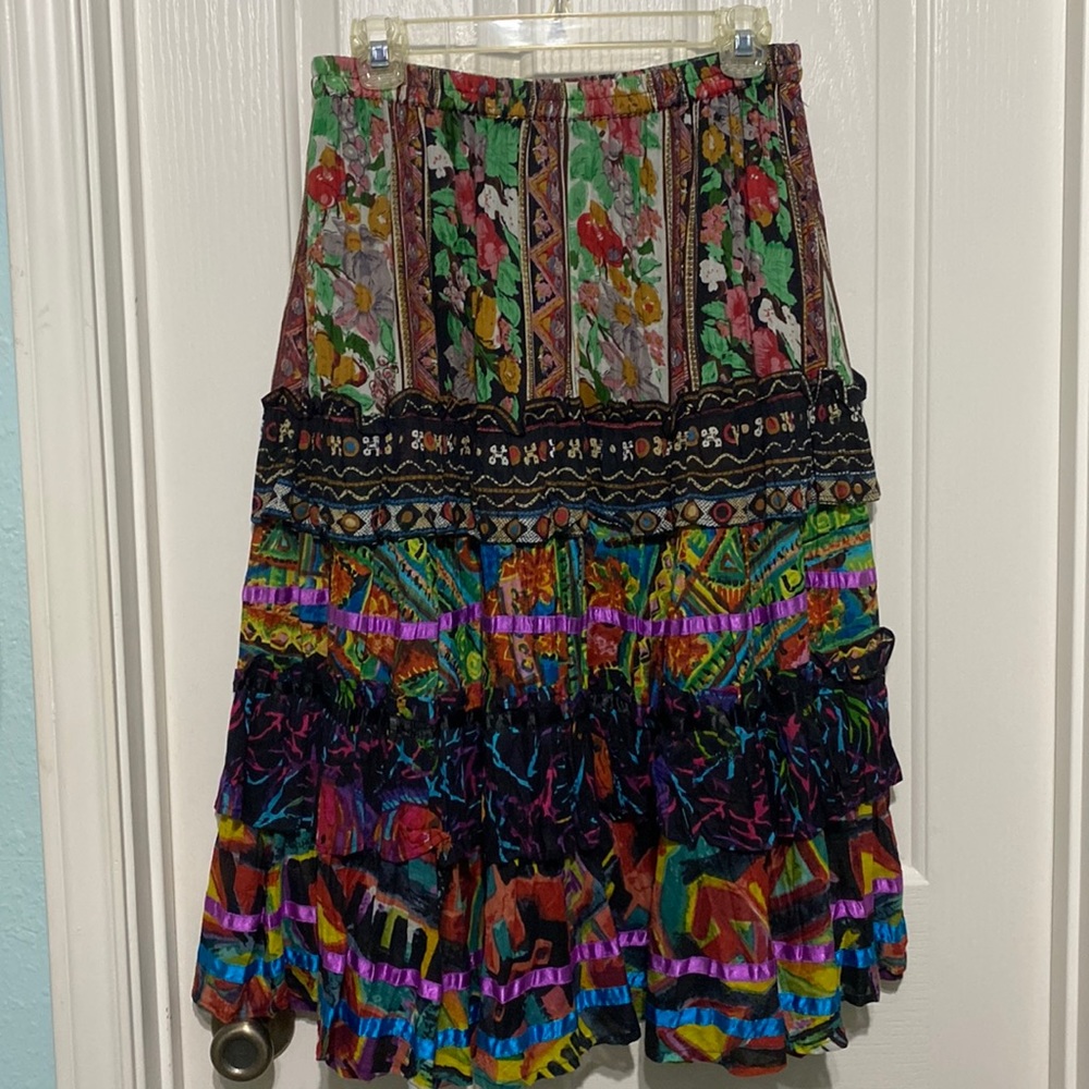 Multicolor tiers skirt